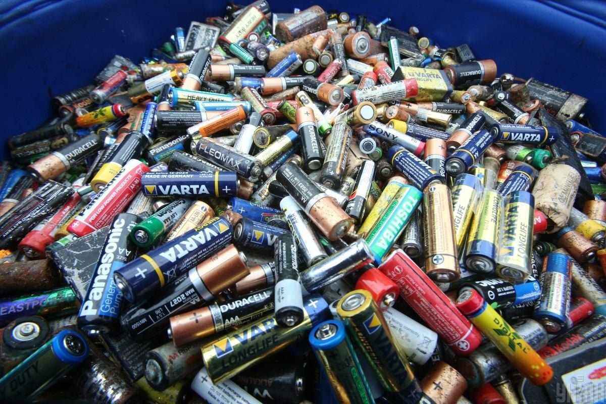 Хранение и утилизация батарейок: что нужно знать