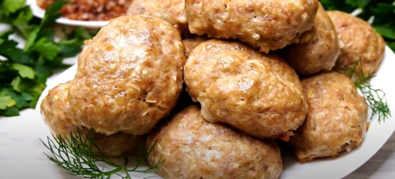Нежные котлеты без усилий: секрет сочности в твороге