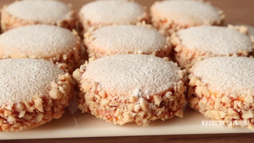 Нежное и воздушное печенье на сгущенке: как легко приготовить деликатес