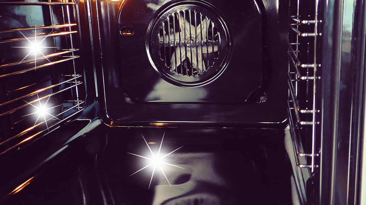 Как сделать духовку блестящей всего за несколько минут с помощью простого средства