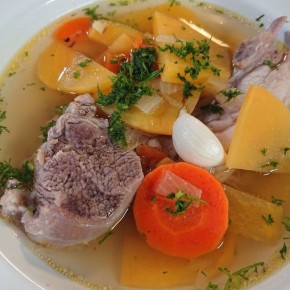 Блюдо для настоящих гурманов: Ушное из баранины с репой