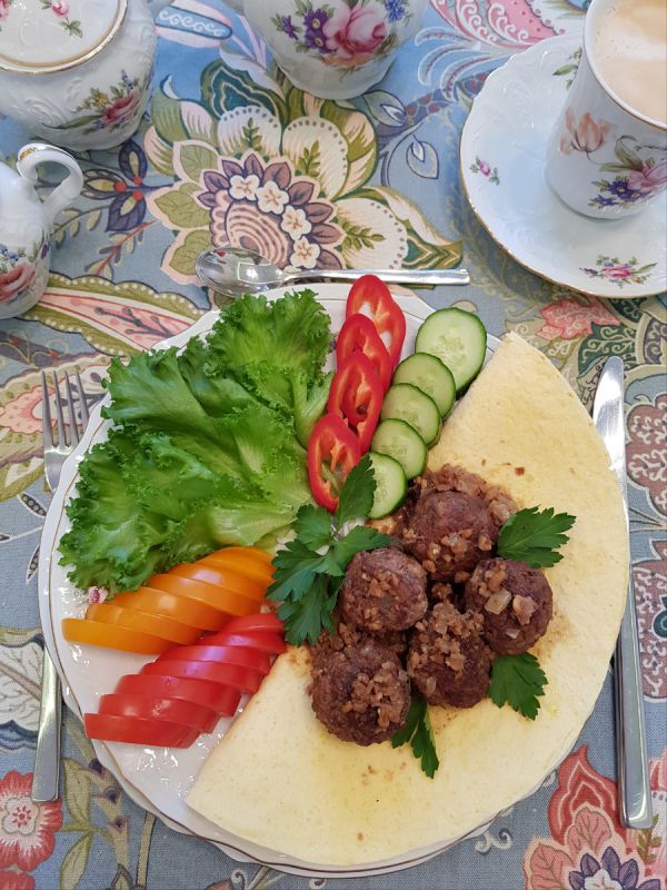 Фесенджан: Кулинарное Путешествие в Иран