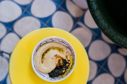 Вкусный хумус со шпинатом и черри: секреты приготовления