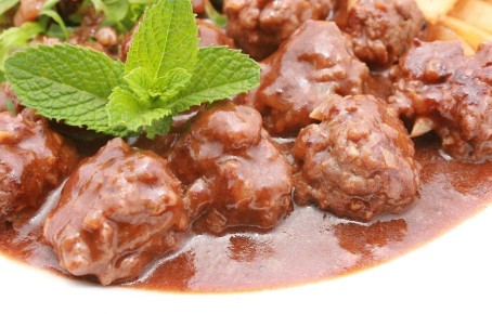 Что такое дегласировка и как она преобразит ваши блюда