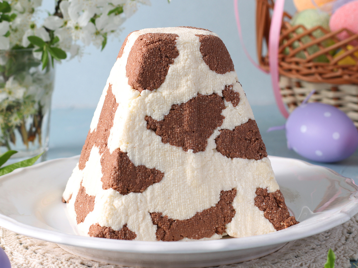 Пасха с шоколадными вкраплениями: простой рецепт для праздничного стола