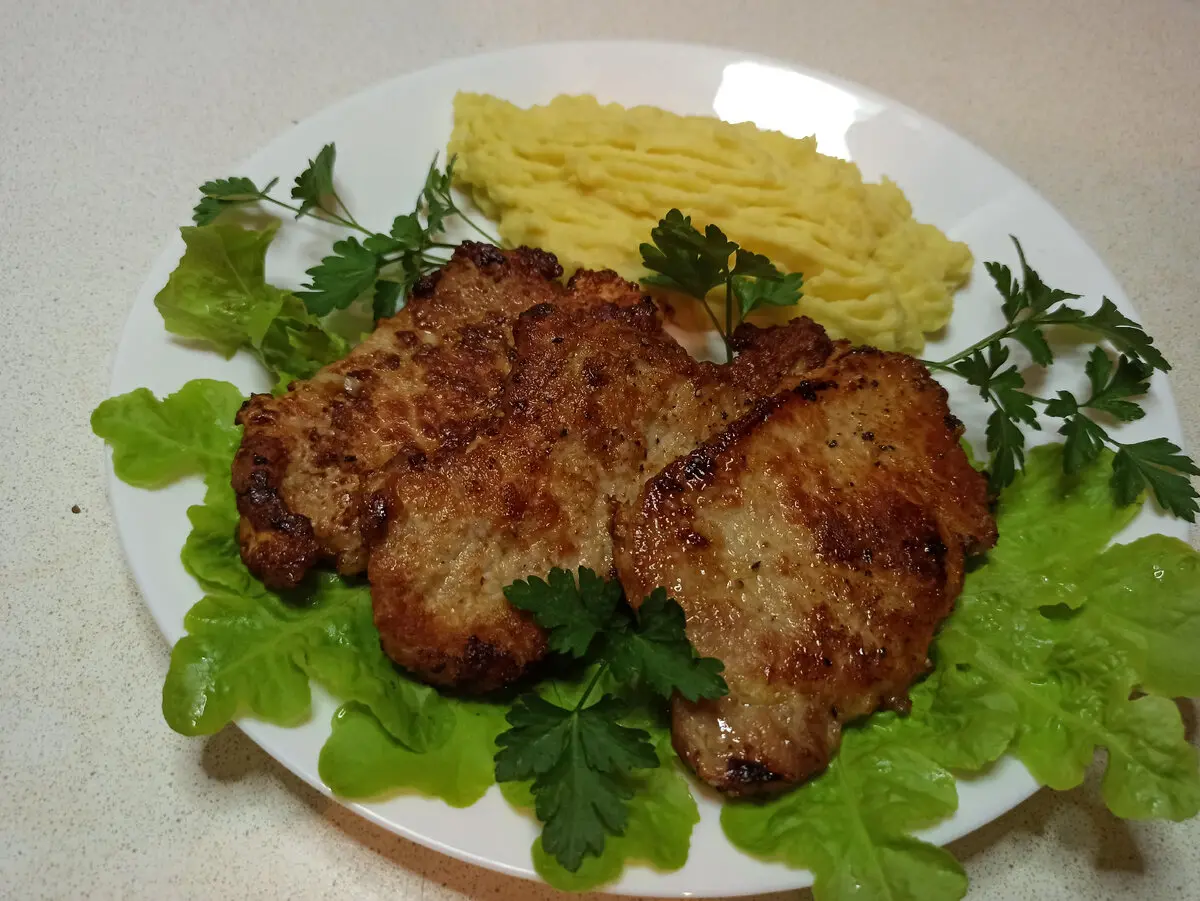 Как приготовить свинину так, чтобы она была сочной и вкусной