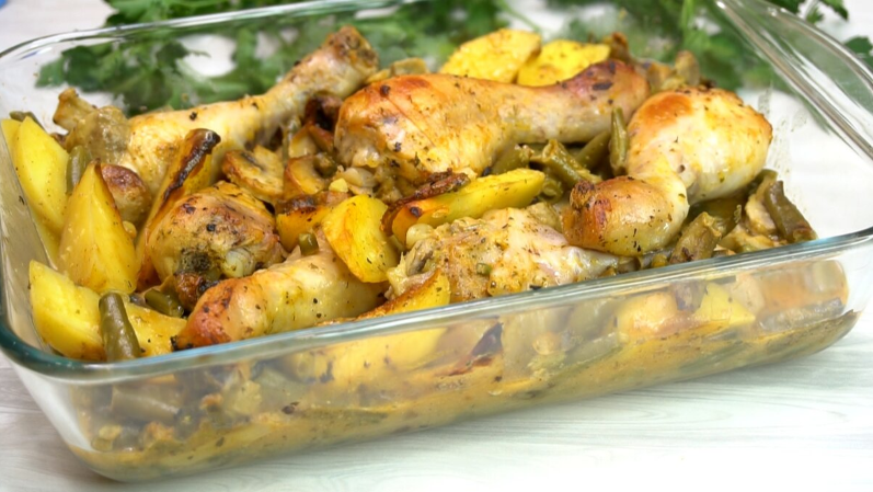 Легкий ужин без хлопот: курица с овощами в пакете для запекания