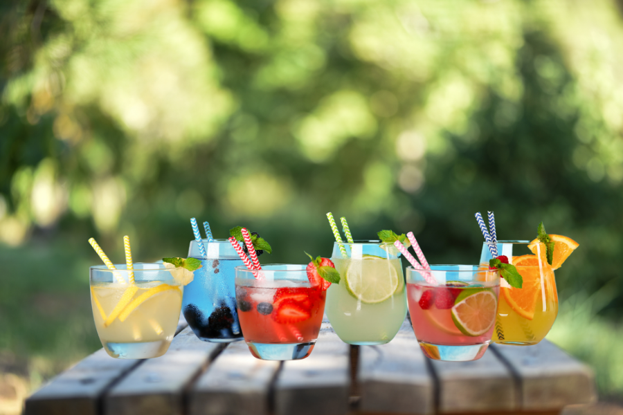 Летние напитки: как самостоятельно создать освежающий лимонад и холодный чай