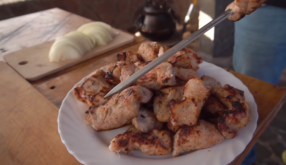 Искусство шашлыка: секреты для идеального пикника