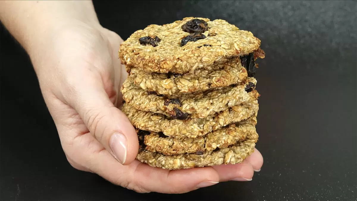 Печенье из бананов и овсянки: простой рецепт для сладкоежек