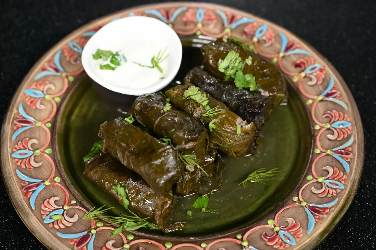 Уникальные ароматы толмы: секреты от Гаяны Бреиовой