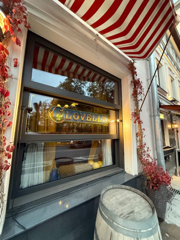 ���������� � ��� Clovelly