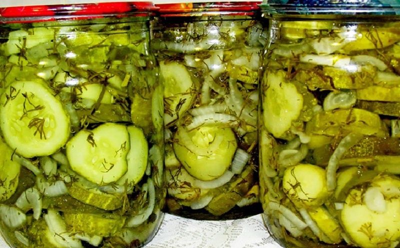 Освежающий огуречный салат на зиму: уют зимнего стола с летним вкусом