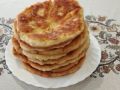 Вкусные дрожжевые лепешки на сковороде: просто и быстро